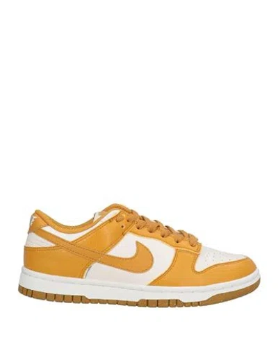 Nike Move To Zero Woman Sneakers Marigold Size 7 Leather In Yellow
