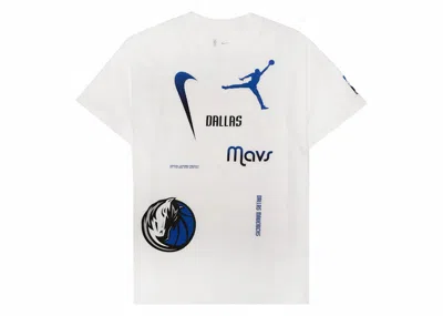 Pre-owned Nike Nba Dallas Mavericks Courtside Statement Loose Fit T-shirt In White/blue In Multi