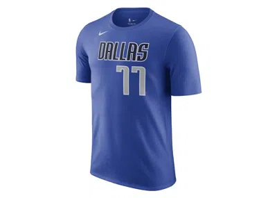 Pre-owned Nike Nba Dallas Mavericks Luka Doncic N&n Icon T-shirt In Blue/white/grey