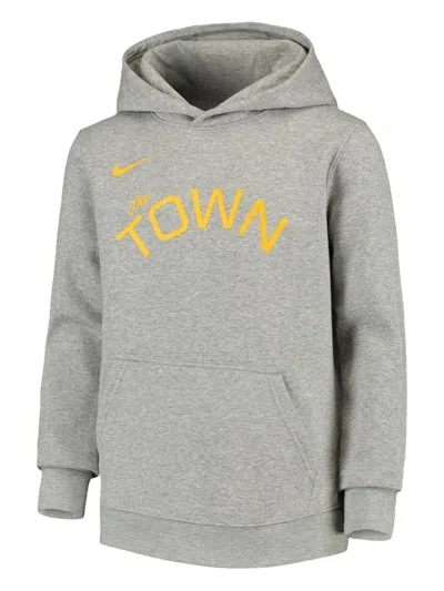 Nike Nba Golden State Warriors Earned Edition Logo Essential Pullover Hoodie In Gray