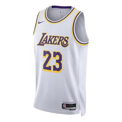 NIKE NIKE NBA LEBRON JAMES LOS ANGELES LAKERS 2022/23 ASSOCIATION EDITION SWINGMAN JERSEY #23