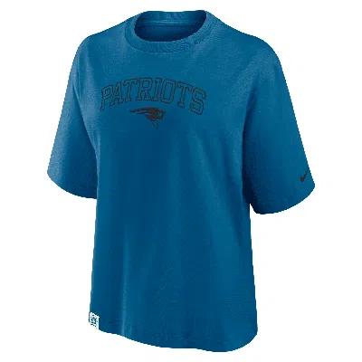 Nike New England Patriots Arch Boxy  Women's Nfl T-shirt