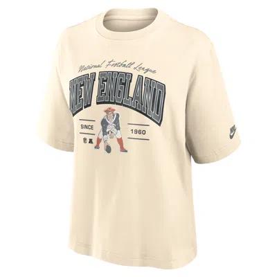 Nike New England Patriots Vintage Mod Boxy  Women's Nfl T-shirt In Brown