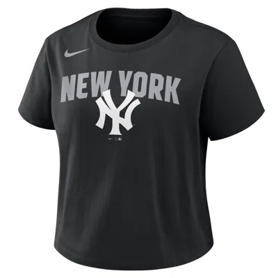 Nike New York Yankees Mod  Women's Mlb Cropped T-shirt In Black