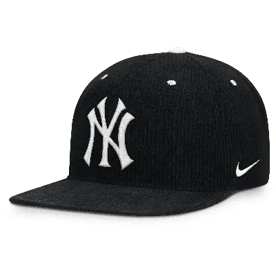 Nike New York Yankees Pro  Men's Mlb Adjustable Hat