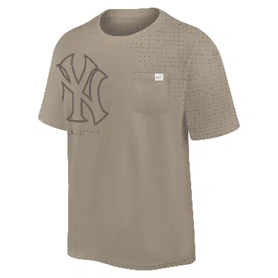 Nike New York Yankees Statement Max90  Men's Mlb T-shirt In Brown