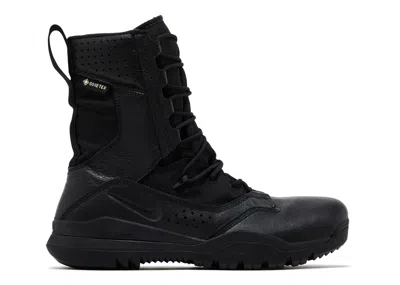 Nike 8 Inch Special Field Boot 'black'
