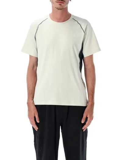 Nike Acg Wildsee Orange T-shirt In White
