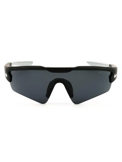 Nike Cloak Ev24005 Sunglasses In Matte Black / Grey
