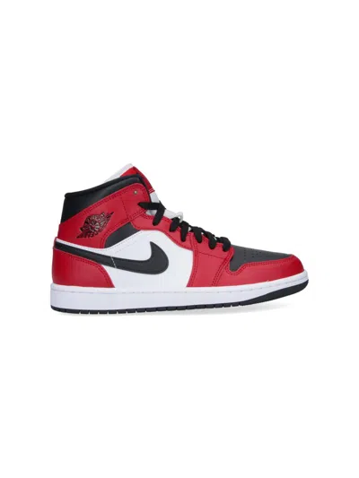 Nike Air Jordan 1 Mid Chicago Sneakers Red