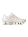 Nike Wmns Shox Tl Sneakers Sneakers In White