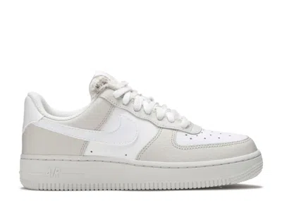 Nike Wmns Air Force 1 '07 Low 'light Bone' In White
