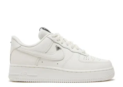 Nike Wmns Air Force 1 '07 Lv8 'needlework' In White