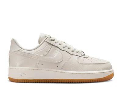 Nike Wmns Air Force 1 '07 Lx 'phantom Croc' In White