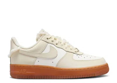 Nike Wmns Air Force 1 '07 Lx 'sail Gum Faux Fur' In White