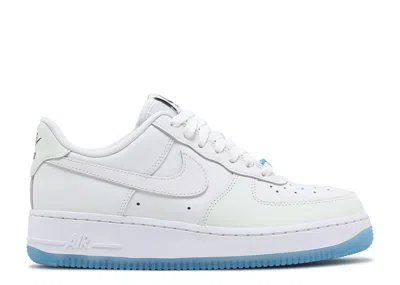 Nike Wmns Air Force 1 '07 Lx 'uv Reactive' In White