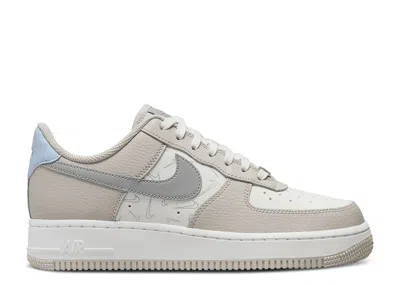 Nike Wmns Air Force 1 '07 'reflective Swooshes' In White