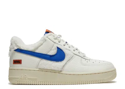 Nike Wmns Air Force 1 '07 'sherpa Fleece' In White