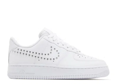 Nike Wmns Air Force 1 '07 'studded Swoosh' In White