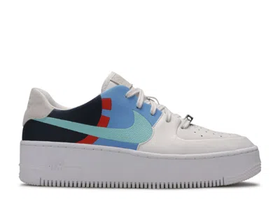 Nike Wmns Air Force 1 Low Sage In White