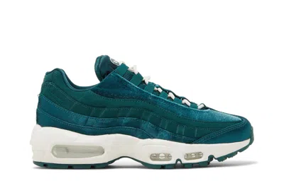 Nike Wmns Air Max 95 'green Velvet' In Blue