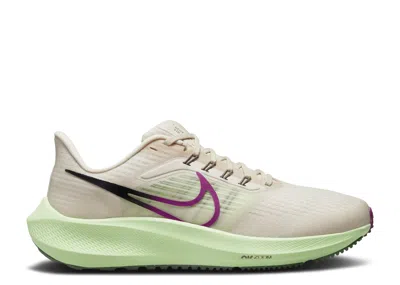 Nike Wmns Air Zoom Pegasus 39 'red Plum Volt' In Gray