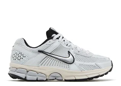Nike Wmns Air Zoom Vomero 5 'platinum Light Orewood Brown' In Gray