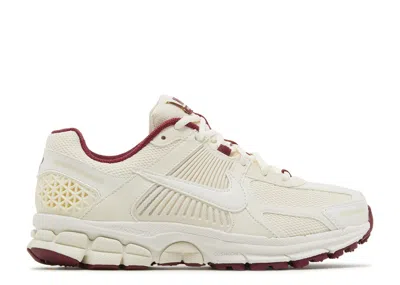 Nike Wmns Air Zoom Vomero 5 'valentine's Day' In White