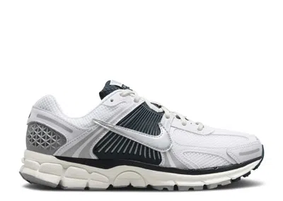 Nike Wmns Air Zoom Vomero 5 'white Armory Navy'