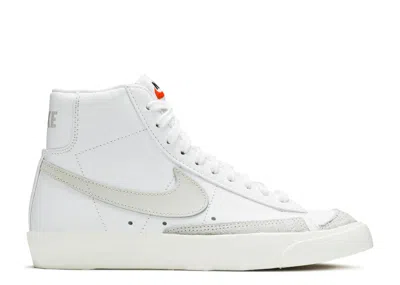 Nike Wmns Blazer '77 Vintage Mid 'light Bone' In White