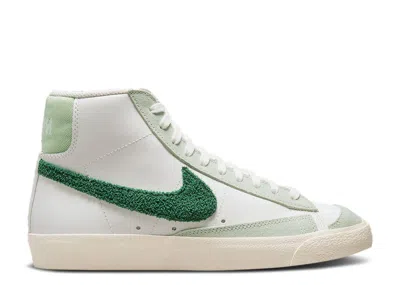 Nike Wmns Blazer Mid '77 'chenille Swoosh - White Gorge Green'