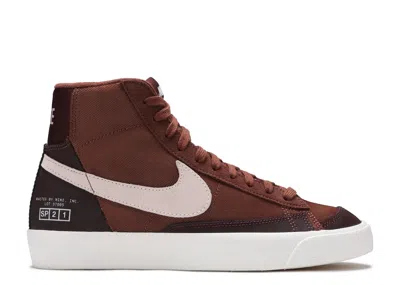 Nike Wmns Blazer Mid '77 'coffee' In Brown