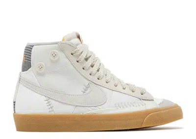 Nike Wmns Blazer Mid '77 Lx 'voodoo - Sail Grey' In White