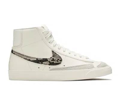 Nike Wmns Blazer Mid '77 Se 'snakeskin' In White