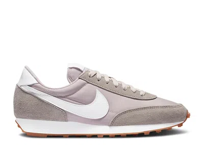 Nike Wmns Daybreak 'enigma Stone' In Gray