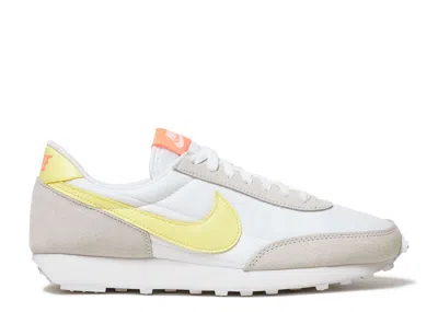 Nike Wmns Daybreak 'pale Ivory Light Citron' In White