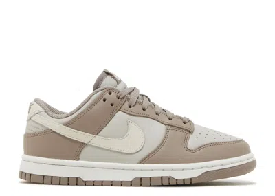 Nike Wmns Dunk Low 'moon Fossil' In Brown