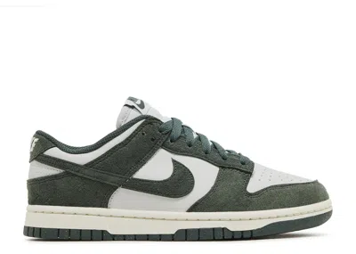 Nike Wmns Dunk Low Next Nature 'vintage Green'