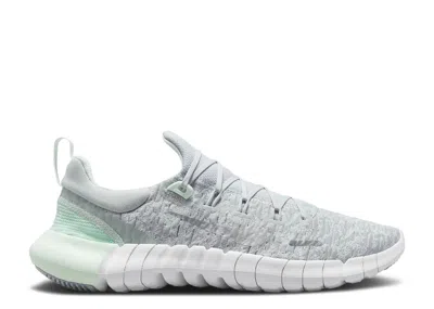 Nike Wmns Free Rn 5.0 'pure Platinum Mint Foam' In Blue