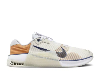 Nike Wmns Metcon 9 Amp 'medicine Ball' In White