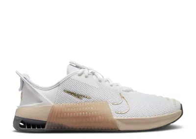 Nike Wmns Metcon 9 Easyon 'white Metallic Gold Sanddrift'