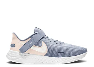 Nike Wmns Revolution 5 Flyease 'indigo Guava Ice' In Gray