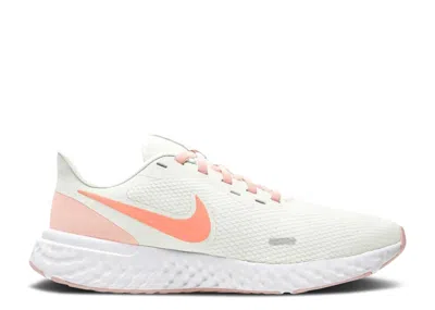 Nike Wmns Revolution 5 'white Orange Pearl'