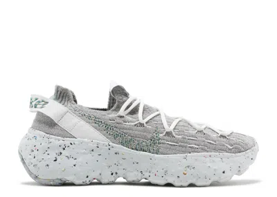 Nike Wmns Space Hippie 04 'photon Dust Mean Green' In White