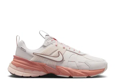 Nike Wmns V2k Run Gore-tex 'phantom Terra Blush' In White