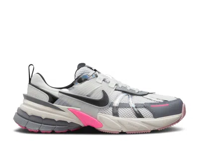 Nike Wmns V2k Run 'year Of The Dragon' In White