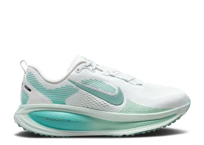 Nike Wmns Vomero 18 Extra Wide 'white Bleached Turquoise' In Green