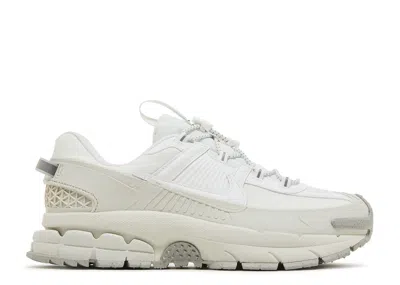Nike Wmns Zoom Vomero Roam 'summit White'