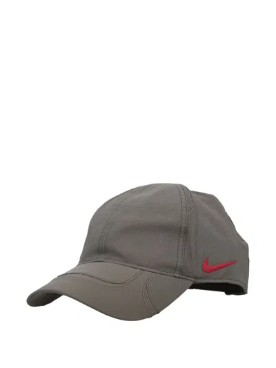 Nike Nrg Club Cap In Brown