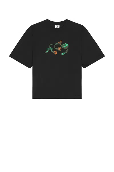 Nike Nsw Acg Tee In Black
